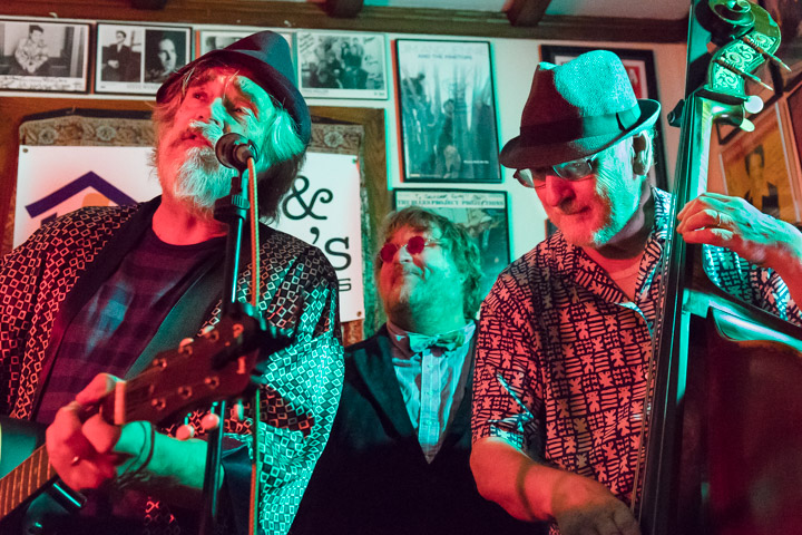 Chandler Travis photo 2