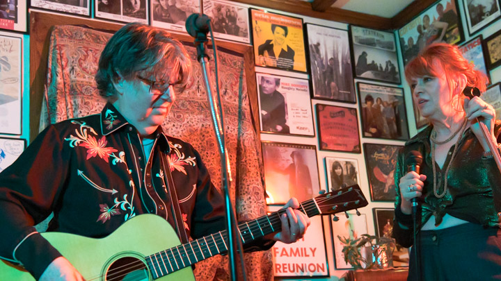 Mary Lee Kortes - Eric Ambel Photo 11