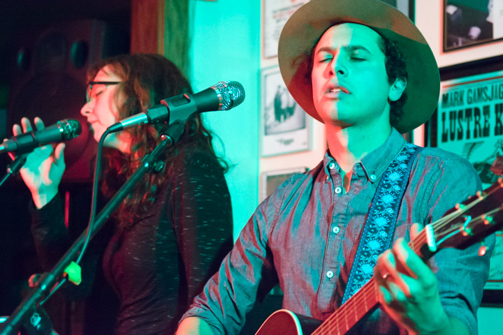 Mike + Ruthy photo 4