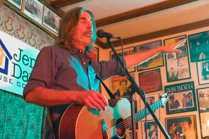 Walter Salas-Humara Photo 7